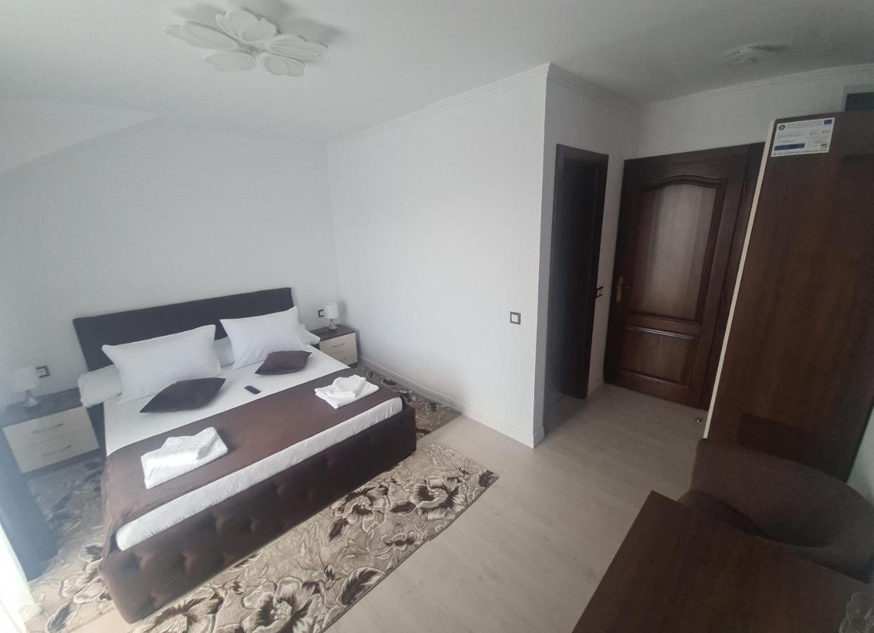 Pensiunea Gold Wellness&Spa Chiscau Exteriér fotografie